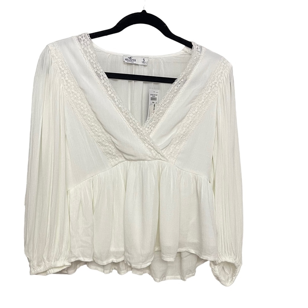 NWT! Hollister White V-neck Long Sleeve Peasant Top Size S - Picture 1 of 10